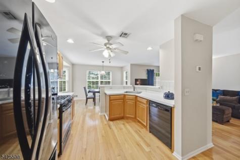 902 Hawley Court Denville NJ 07834