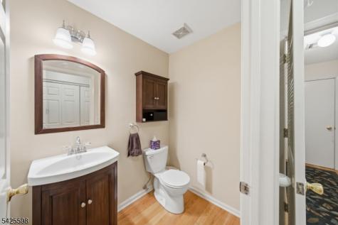 902 Hawley Court Denville NJ 07834