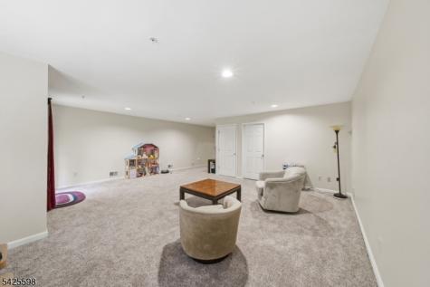 902 Hawley Court Denville NJ 07834
