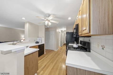 902 Hawley Court Denville NJ 07834