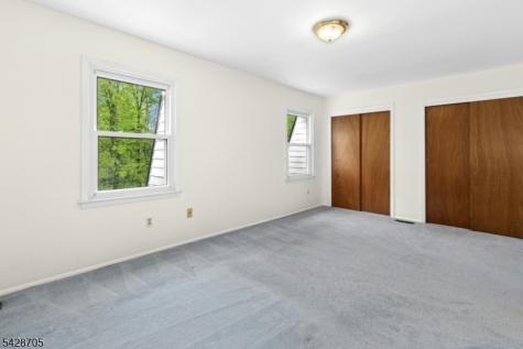 12 Harwich Court Scotch Plains NJ 07076