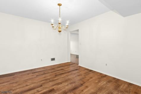 12 Harwich Court Scotch Plains NJ 07076