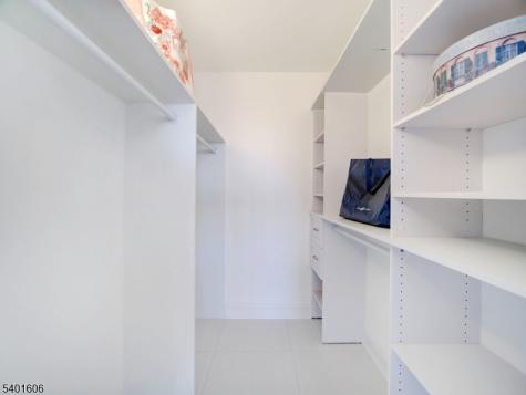 377 S Harrison Street 8l East Orange NJ 07018