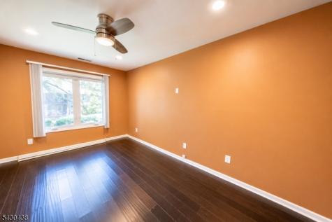 7 Tulip Crescent Little Falls NJ 07424