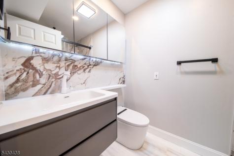 7 Tulip Crescent Little Falls NJ 07424