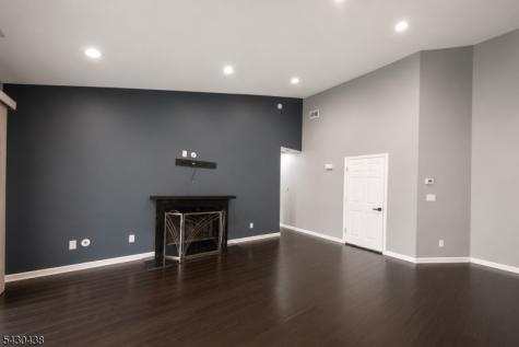 7 Tulip Crescent Little Falls NJ 07424