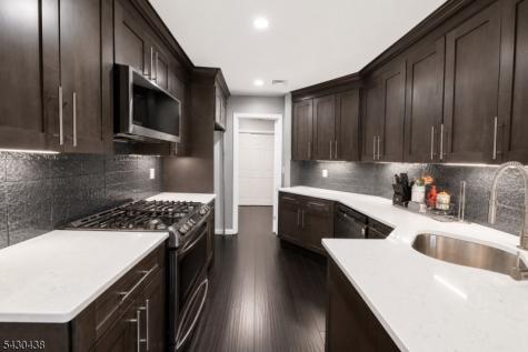 7 Tulip Crescent Little Falls NJ 07424