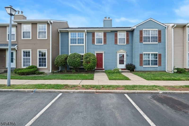 162 Mcnair Court Franklin NJ 08873