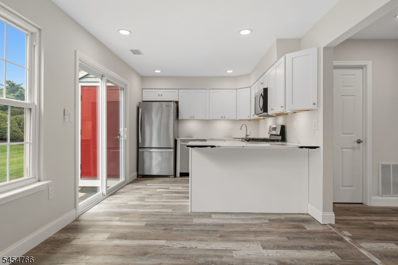 162 Mcnair Court Franklin NJ 08873