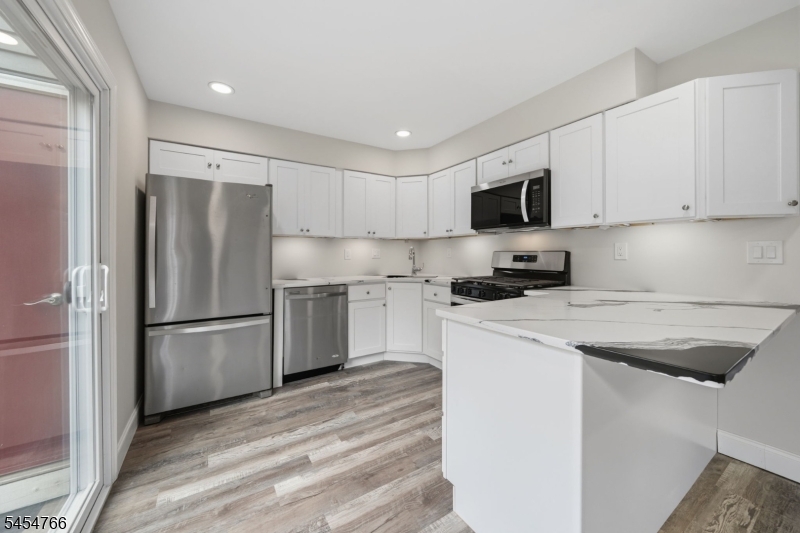 162 Mcnair Court Franklin NJ 08873