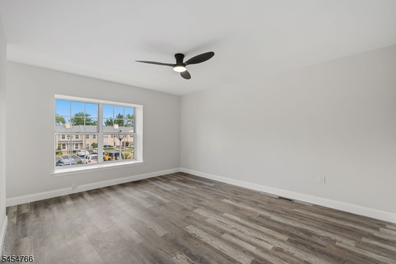 162 Mcnair Court Franklin NJ 08873
