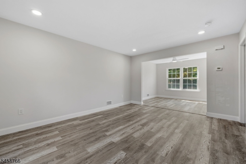 162 Mcnair Court Franklin NJ 08873