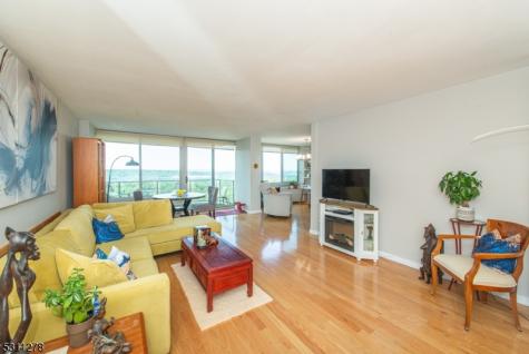 1 Claridge Drive Verona NJ 07044