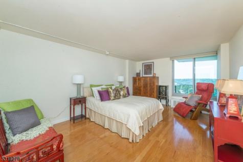 1 Claridge Drive Verona NJ 07044