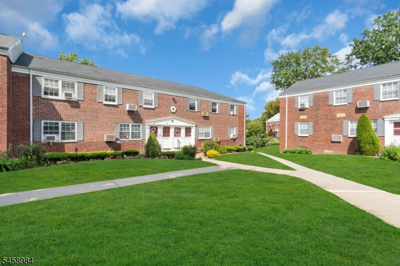 16 W Roselle Avenue Roselle Park NJ 07204