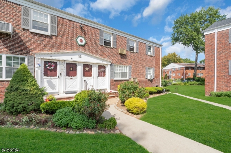 16 W Roselle Avenue Roselle Park NJ 07204
