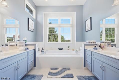 2 Troon Drive Fredon NJ 07860