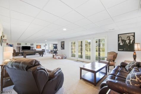 2 Troon Drive Fredon NJ 07860
