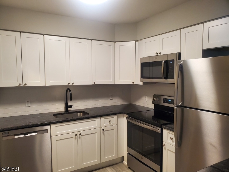 466 Liberty Street Little Ferry NJ 07643