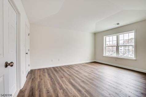 1233 Waterford Drive Edison NJ 08817