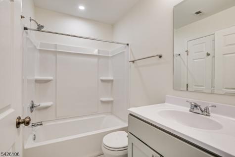 1233 Waterford Drive Edison NJ 08817
