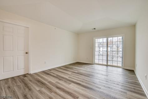 1233 Waterford Drive Edison NJ 08817