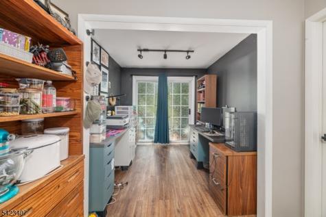 14 Falcon Ridge Way Hamburg NJ 07419