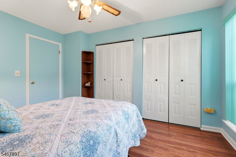 401 Danbury Lane East Brunswick NJ 08816