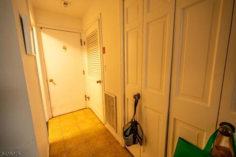 130 Kensington Drive Fort Lee NJ 07024