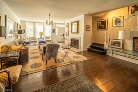 130 Kensington Drive Fort Lee NJ 07024