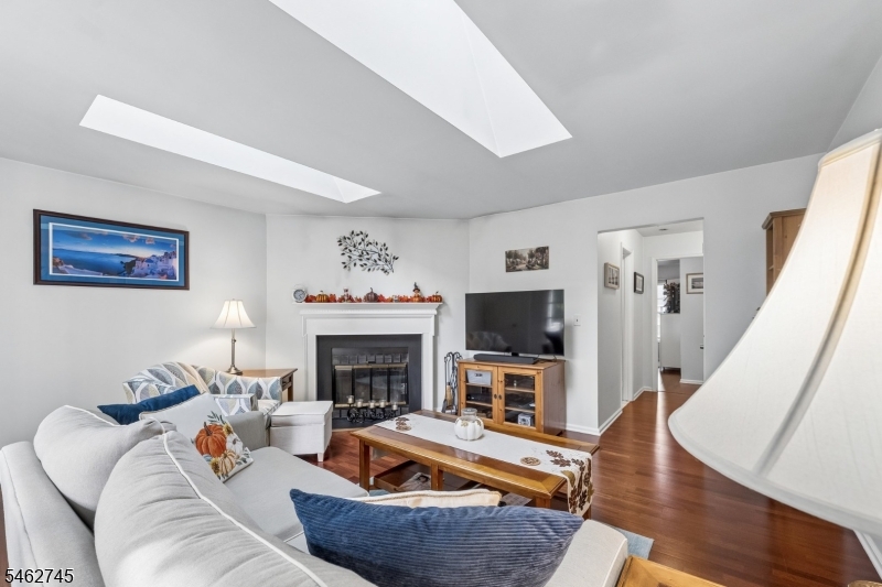 250 Nuthatch Court Readington NJ 08887