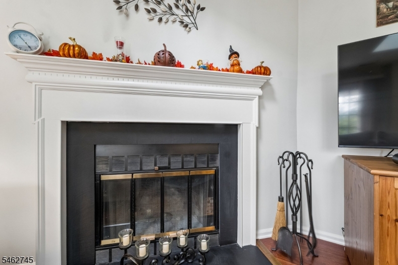 250 Nuthatch Court Readington NJ 08887