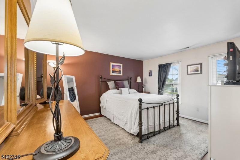 250 Nuthatch Court Readington NJ 08887