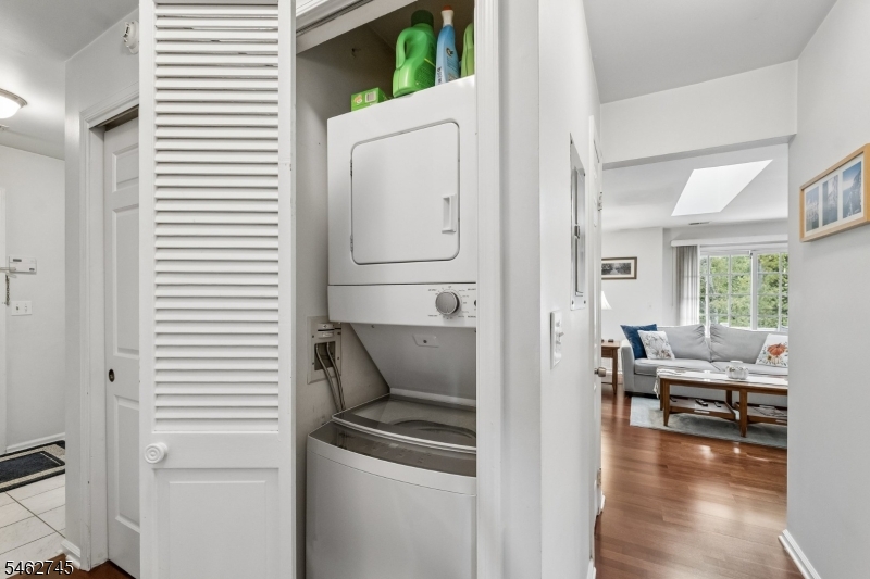 250 Nuthatch Court Readington NJ 08887