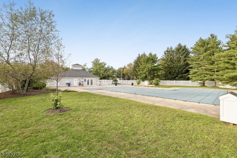 250 Nuthatch Court Readington NJ 08887