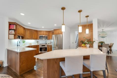 22 Fox Run Road Allendale NJ 07401