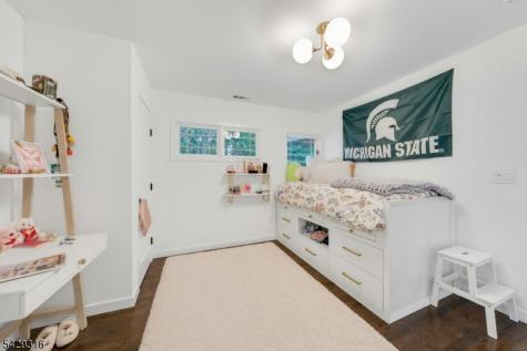 22 Fox Run Road Allendale NJ 07401