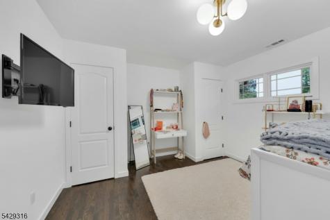 22 Fox Run Road Allendale NJ 07401