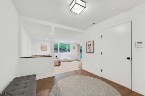 22 Fox Run Road Allendale NJ 07401