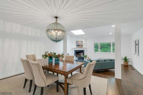 22 Fox Run Road Allendale NJ 07401