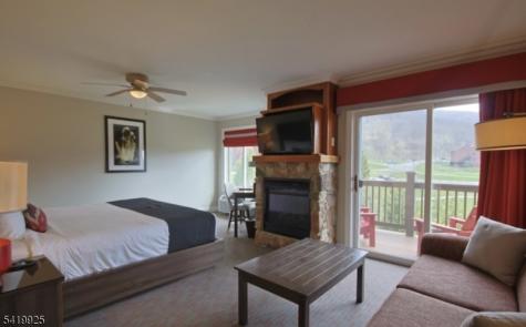 2 Chamonix Drive Vernon NJ 07462