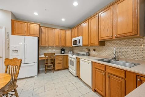 5201 Warrens Way Wanaque NJ 07465