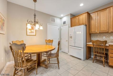 5201 Warrens Way Wanaque NJ 07465