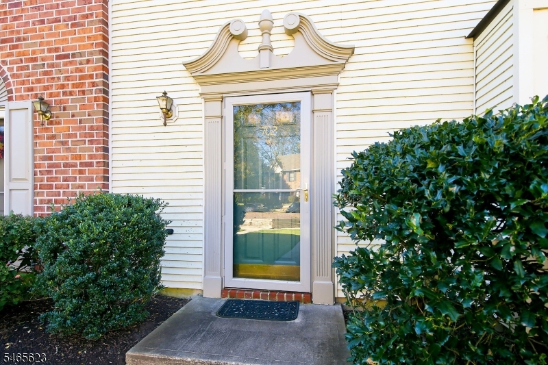 702 Brokaw Court Bridgewater NJ 08807