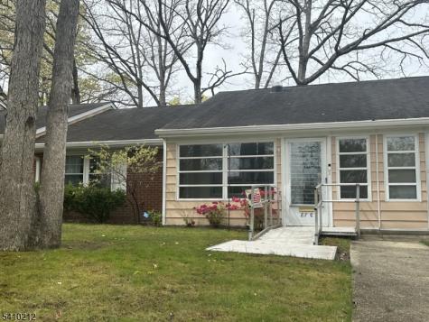 87 Dorchester Drive Lakewood NJ 08701