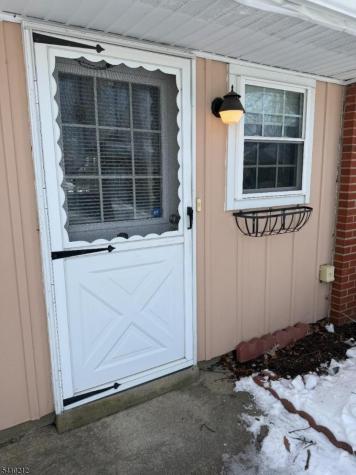 87 Dorchester Drive Lakewood NJ 08701