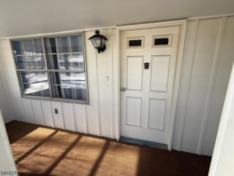 87 Dorchester Drive Lakewood NJ 08701