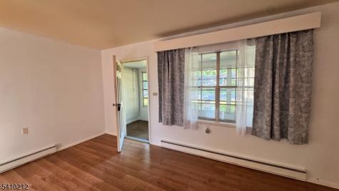 87 Dorchester Drive Lakewood NJ 08701