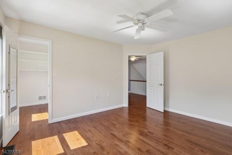 8 Bob White Allamuchy NJ 07840