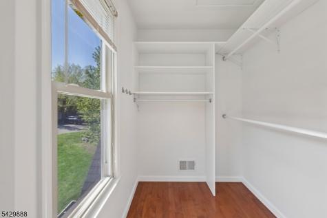 8 Bob White Allamuchy NJ 07840